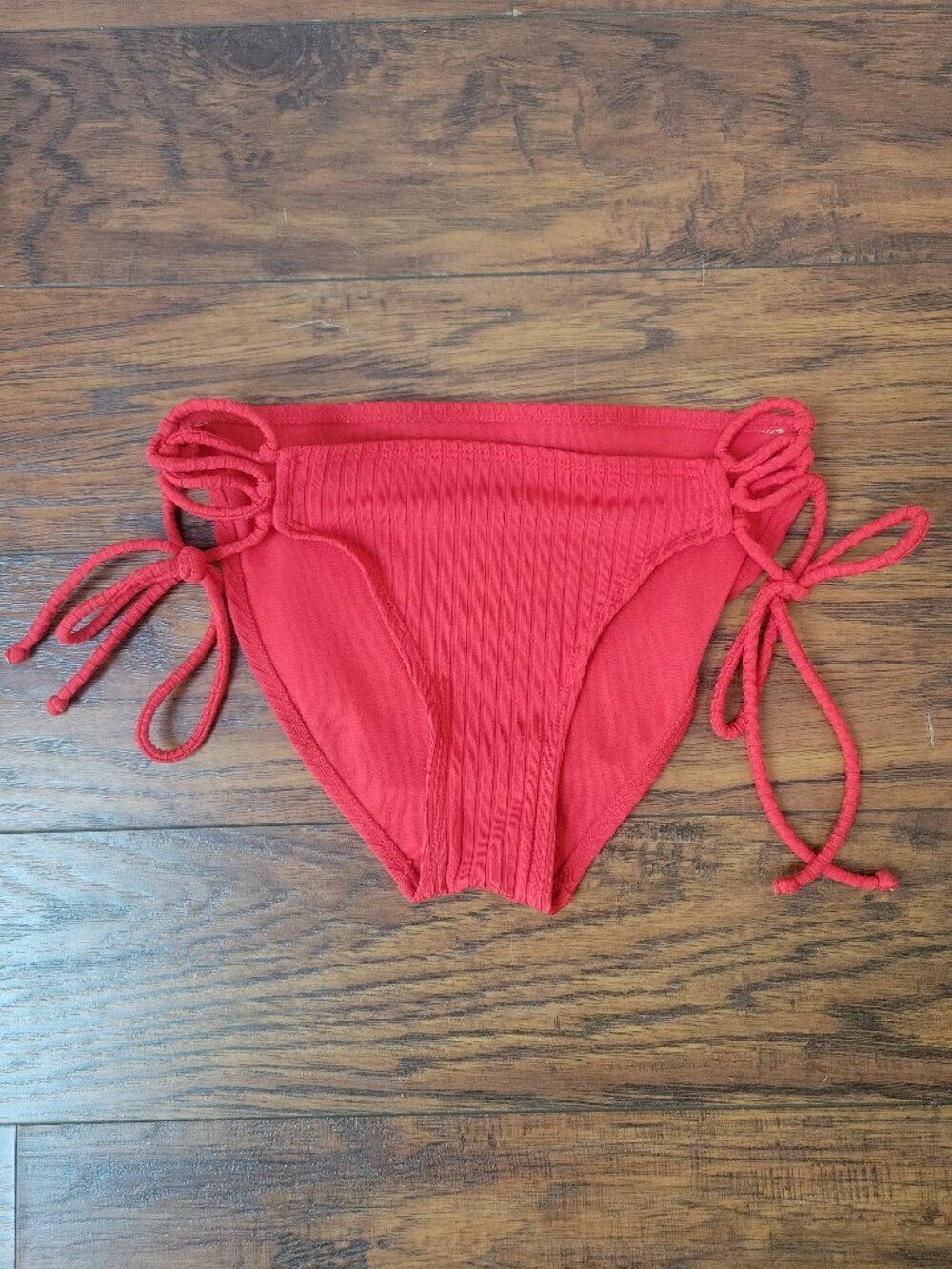 Cherry Red Ribbed Side-Tie Bikini Swim Bottoms sz S/M EUC Summer Beach Pool